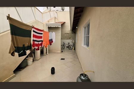 Casa à venda com 100m², 1 quarto e sem vaga