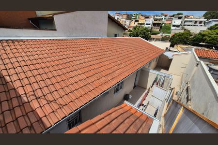 Casa à venda com 100m², 1 quarto e sem vaga