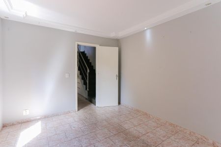sala de casa para alugar com 2 quartos, 145m² em Vila Adalgisa, São Paulo