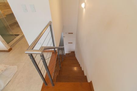 Apartamento à venda com 50m², 1 quarto e 2 vagas Apartamento à venda com 50m², 1 quarto e 2 vagasEscadas