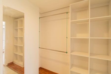 Apartamento à venda com 50m², 1 quarto e 2 vagas Apartamento à venda com 50m², 1 quarto e 2 vagasBanheiro da Suíte