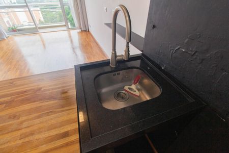 Apartamento à venda com 50m², 1 quarto e 2 vagas Apartamento à venda com 50m², 1 quarto e 2 vagasCozinha e Área de Serviço