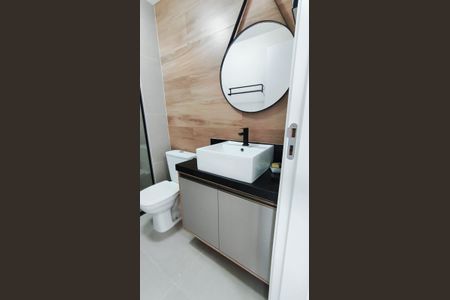 Apartamento à venda com 34m², 2 quartos e sem vaga Apartamento à venda com 34m², 2 quartos e sem vagaBanheiro