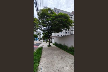 Apartamento à venda com 34m², 2 quartos e sem vaga Apartamento à venda com 34m², 2 quartos e sem vagaÁrea externa