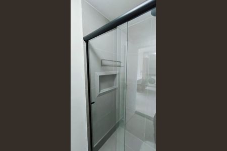 Apartamento à venda com 34m², 2 quartos e sem vaga Apartamento à venda com 34m², 2 quartos e sem vagaBanheiro