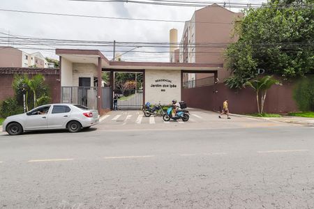 Apartamento para alugar com 48m², 2 quartos e 1 vagaFachada