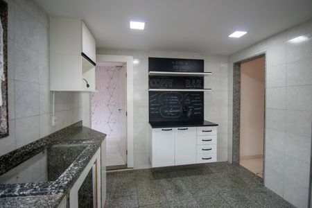 Apartamento para alugar com 80m², 2 quartos e 1 vagaCozinha