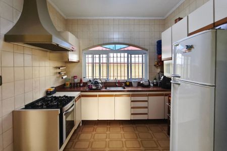 Casa à venda com 220m², 3 quartos e 5 vagasCozinha