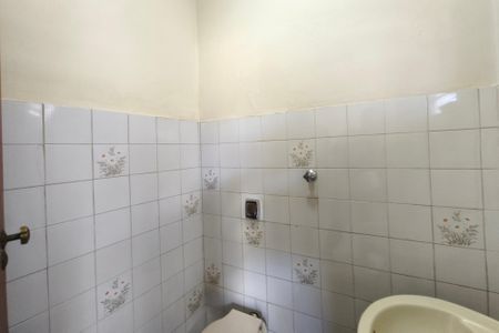 Casa à venda com 220m², 3 quartos e 5 vagasLavabo