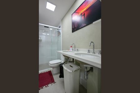 Apartamento à venda com 128m², 3 quartos e 2 vagasBanheiro Suíte 1