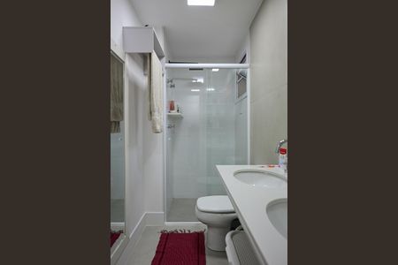 Apartamento à venda com 128m², 3 quartos e 2 vagasBanheiro Suíte 1