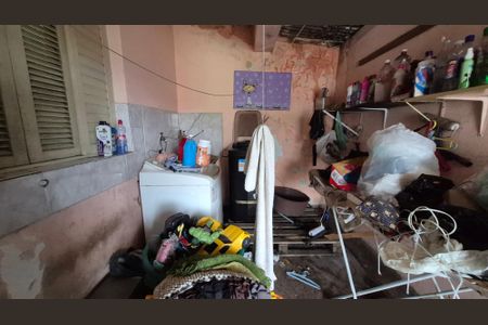 Casa à venda com 250m², 4 quartos e 3 vagasLavanderia