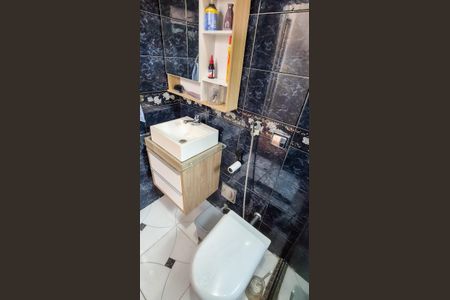 Casa para alugar com 220m², 3 quartos e 2 vagasBanheiro 1