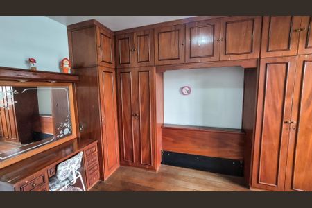 Casa para alugar com 220m², 3 quartos e 2 vagasQuarto 2