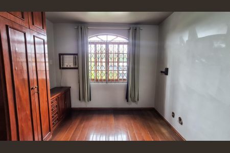 Casa para alugar com 220m², 3 quartos e 2 vagasQuarto 2