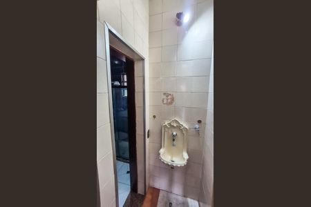 Casa para alugar com 220m², 3 quartos e 2 vagasLavabo