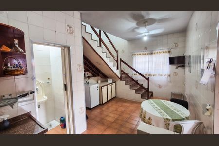 Casa para alugar com 220m², 3 quartos e 2 vagasCozinha