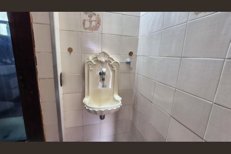 Casa para alugar com 220m², 3 quartos e 2 vagasLavabo