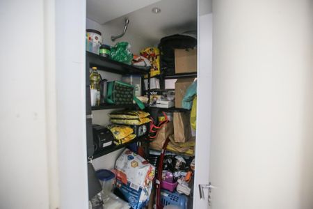 Apartamento à venda com 99m², 3 quartos e 2 vagasDispensa