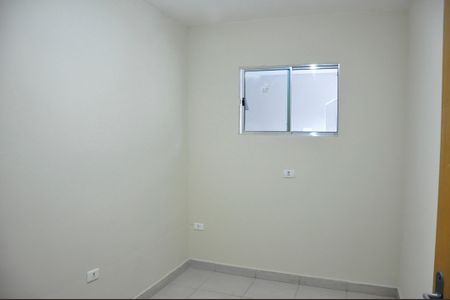 Detalhe - Quarto 01 de casa para alugar com 2 quartos, 35m² em Vila Jaraguá, São Paulo