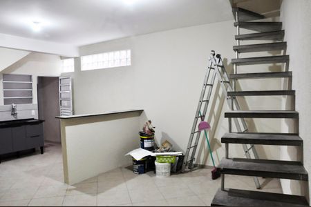 Detalhe - Sala de casa para alugar com 2 quartos, 35m² em Vila Jaraguá, São Paulo