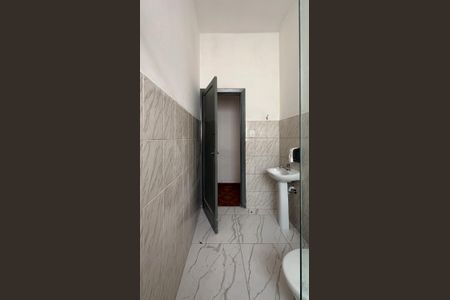 Casa para alugar com 294m², 4 quartos e 5 vagasBanheiro Social