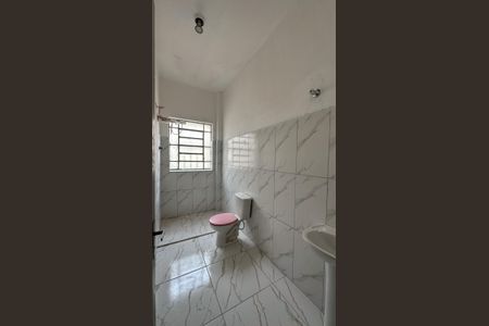 Casa para alugar com 294m², 4 quartos e 5 vagasCasa 2 - Banheiro
