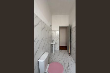 Casa para alugar com 294m², 4 quartos e 5 vagasCasa 2 - Banheiro