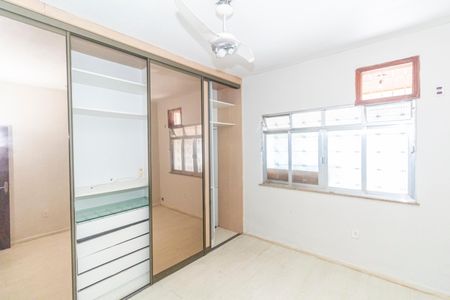 Casa para alugar com 240m², 4 quartos e 4 vagas Casa para alugar com 240m², 4 quartos e 4 vagasSuíte 1