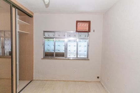 Casa para alugar com 240m², 4 quartos e 4 vagas Casa para alugar com 240m², 4 quartos e 4 vagasSuíte 1