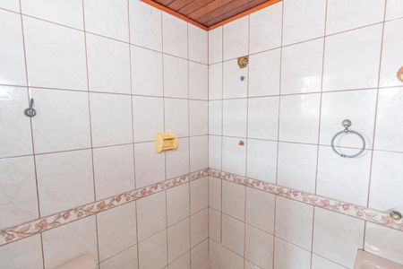 Casa para alugar com 240m², 4 quartos e 4 vagas Casa para alugar com 240m², 4 quartos e 4 vagasBanheiro 2