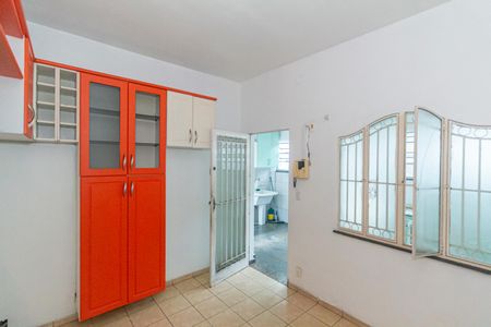 Casa para alugar com 240m², 4 quartos e 4 vagas Casa para alugar com 240m², 4 quartos e 4 vagasSala de Jantar