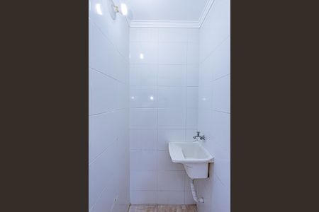 Casa para alugar com 75m², 1 quarto e 1 vagaÁrea de Serviço