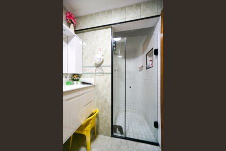 Apartamento à venda com 75m², 2 quartos e 1 vaga Apartamento à venda com 75m², 2 quartos e 1 vagaBanheiro