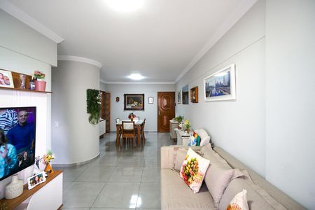 Apartamento à venda com 75m², 2 quartos e 1 vaga Apartamento à venda com 75m², 2 quartos e 1 vagaSala