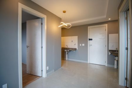 Sala de apartamento para alugar com 2 quartos, 41m² em Santo Cristo, Rio de Janeiro