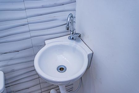 Casa para alugar com 300m², 2 quartos e 1 vagaLavabo