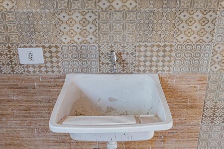 Casa para alugar com 300m², 2 quartos e 1 vagaÁrea de serviço e terraço