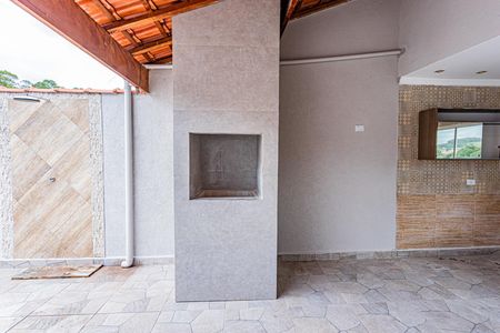 Casa para alugar com 300m², 2 quartos e 1 vagaChurrasqueira