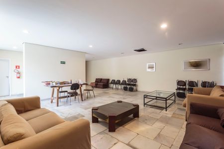 Apartamento para alugar com 46m², 1 quarto e 2 vagas Apartamento para alugar com 46m², 1 quarto e 2 vagasÁrea comum - Salão de festas