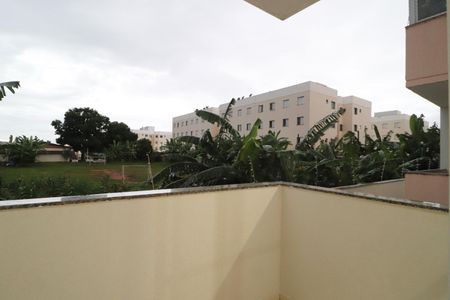 Sacada de apartamento para alugar com 2 quartos, 57m² em Jardim Holanda, Uberlândia
