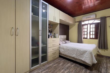 Quarto 1 de casa para alugar com 2 quartos, 120m² em Jardim Flor da Montanha, Guarulhos