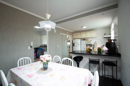 Casa para alugar com 407m², 4 quartos e 3 vagasCozinha 