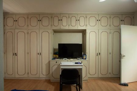 Casa para alugar com 407m², 4 quartos e 3 vagasSuíte 3