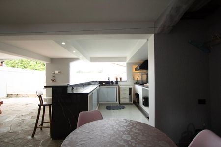 Casa para alugar com 407m², 4 quartos e 3 vagasEspaço Gourmet