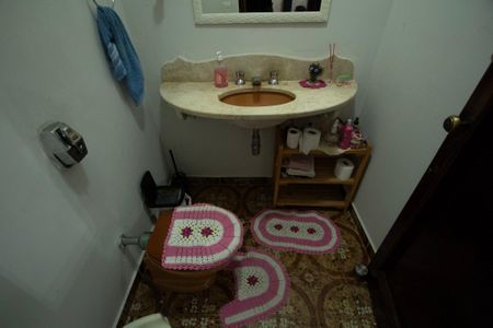 Casa para alugar com 407m², 4 quartos e 3 vagasLavabo 