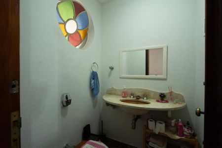 Casa para alugar com 407m², 4 quartos e 3 vagasLavabo 