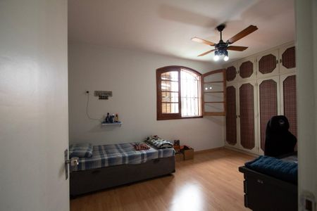 Casa para alugar com 407m², 4 quartos e 3 vagasSuíte 1