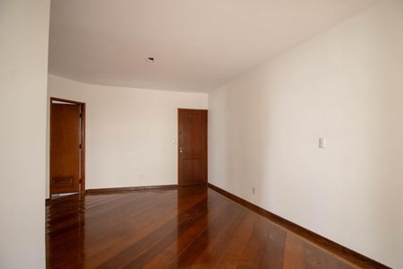 Apartamento à venda com 71m², 3 quartos e 2 vagasSala