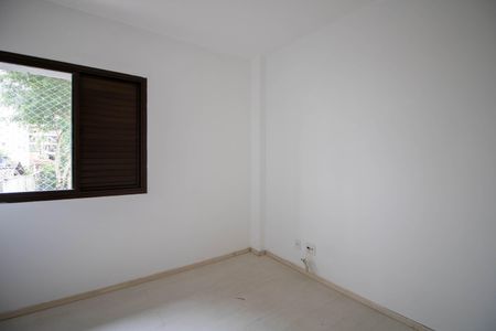 Apartamento à venda com 71m², 3 quartos e 2 vagasQuarto 2